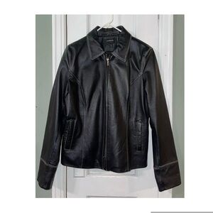 NWOT Stylish Women’s Black Leather Jacket